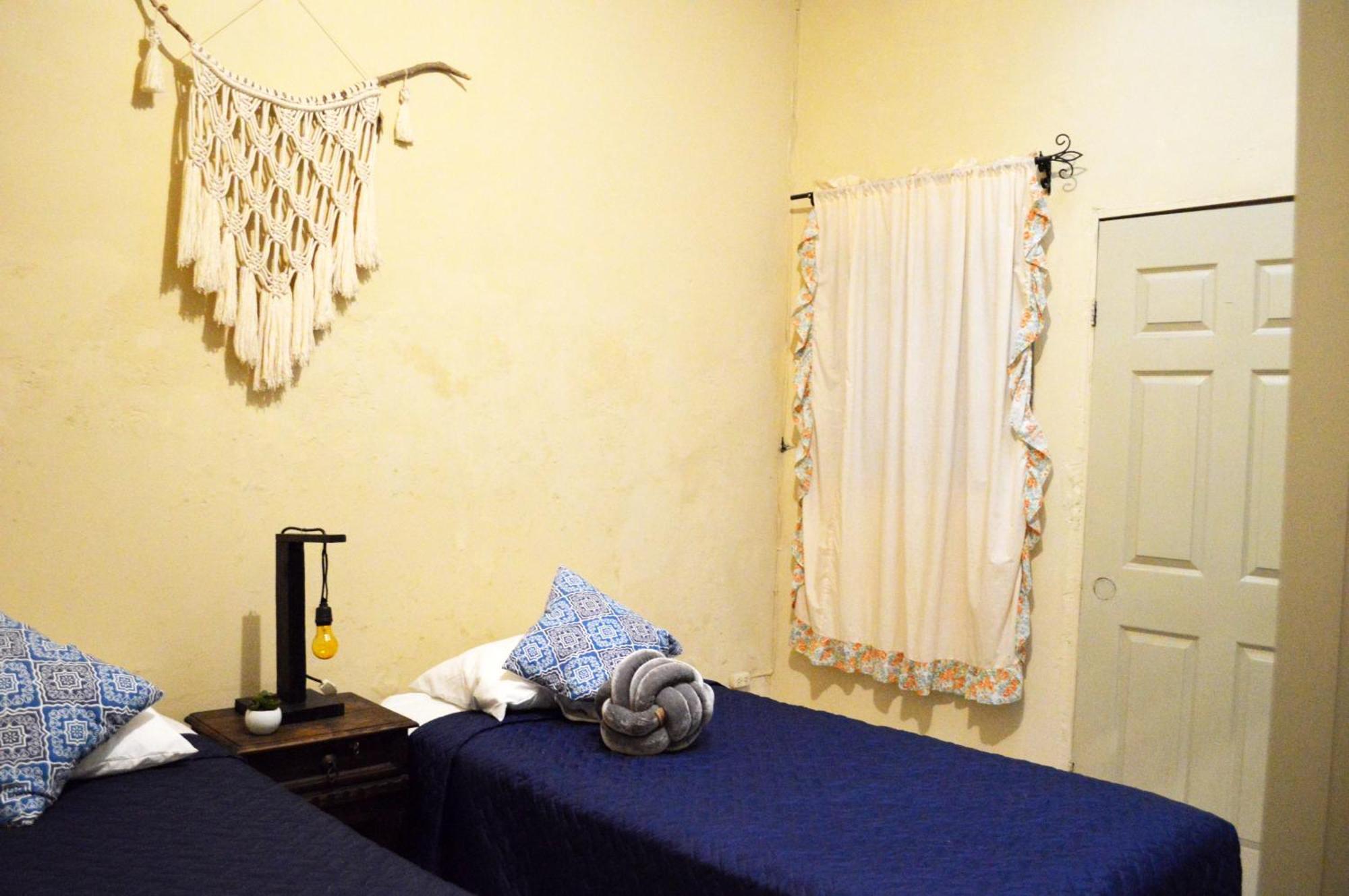 Ave Del Paraiso Guest House Antigua Buitenkant foto